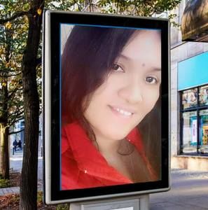 Meet your Posher, Imelda